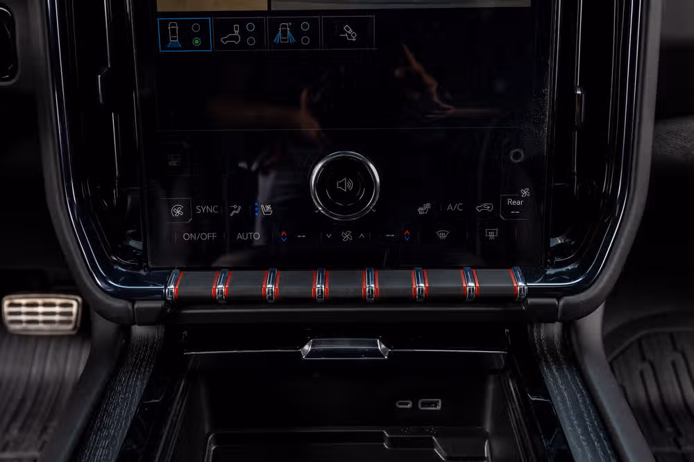 2025 GMC Yukon AT4 Ultimate Image 27
