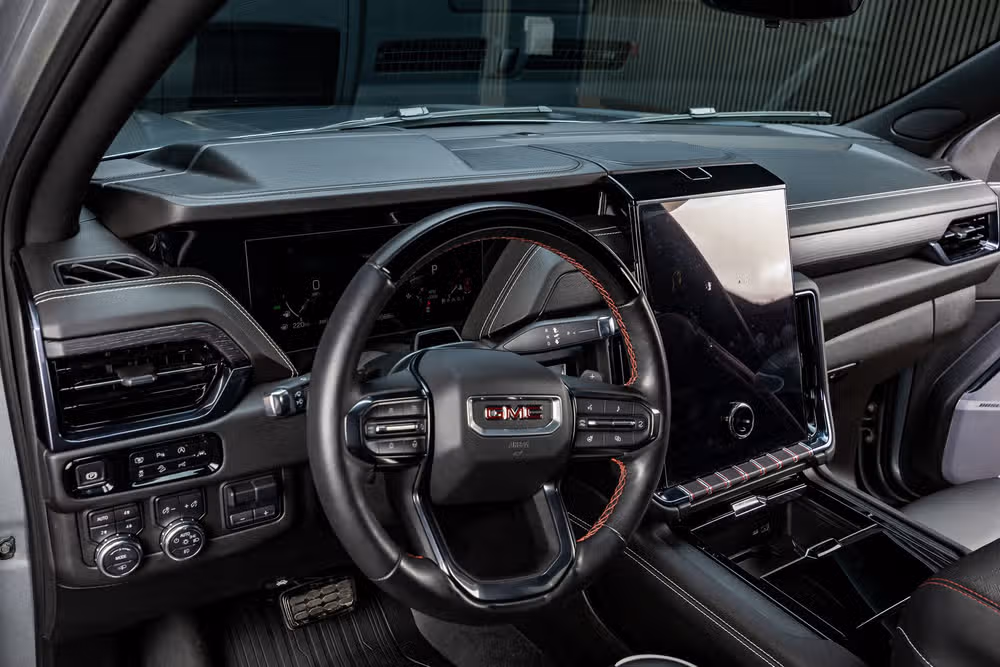 2025 GMC Yukon AT4 Ultimate Image 17