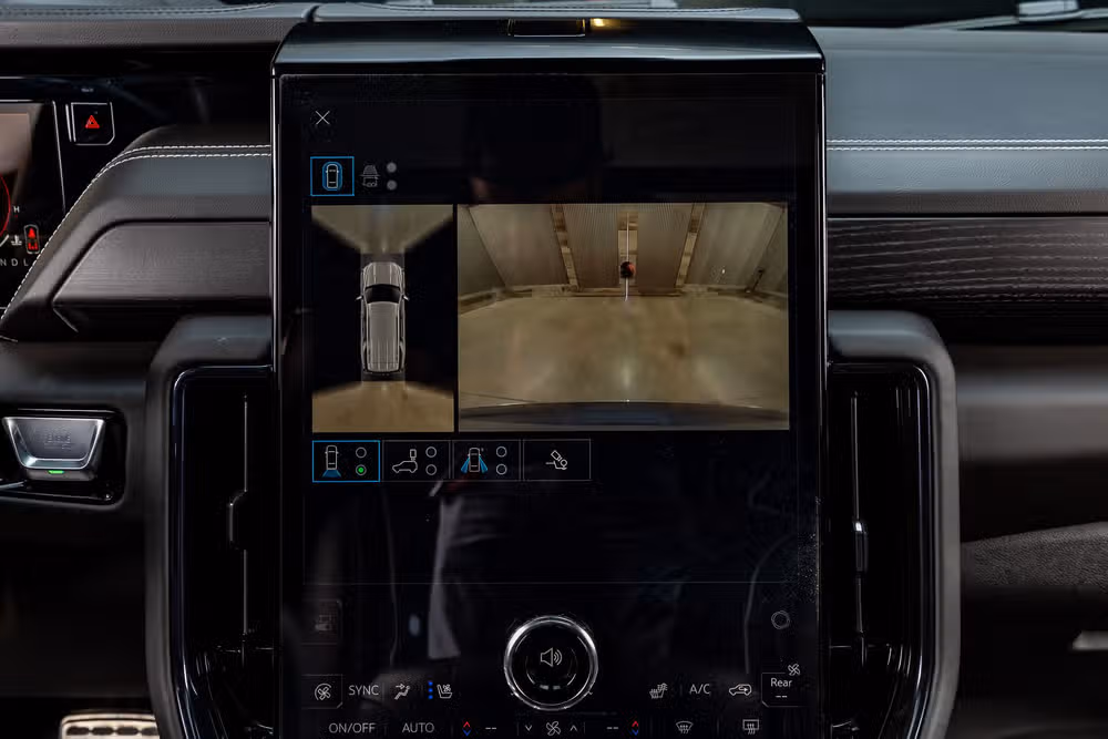2025 GMC Yukon AT4 Ultimate Image 26