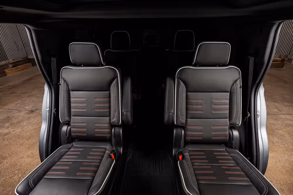2025 GMC Yukon AT4 Ultimate Image 35