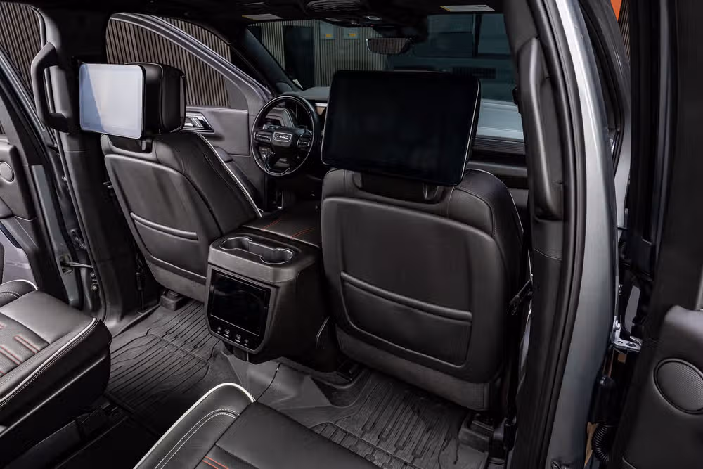 2025 GMC Yukon AT4 Ultimate Image 32
