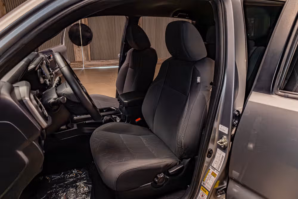 2017 Toyota Tacoma TRD Sport Double Cab Image 19