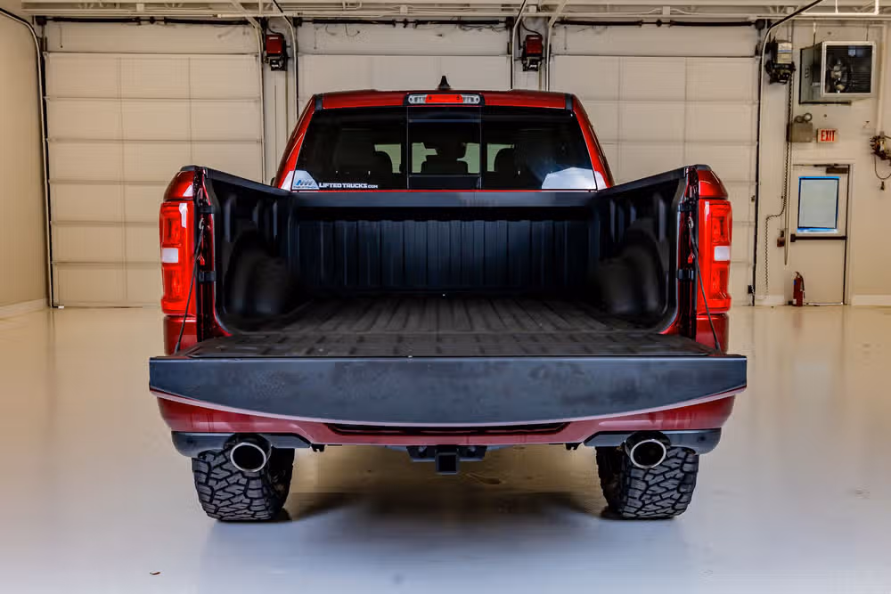 2025 Ram 1500 Laramie Crew Cab Image 9