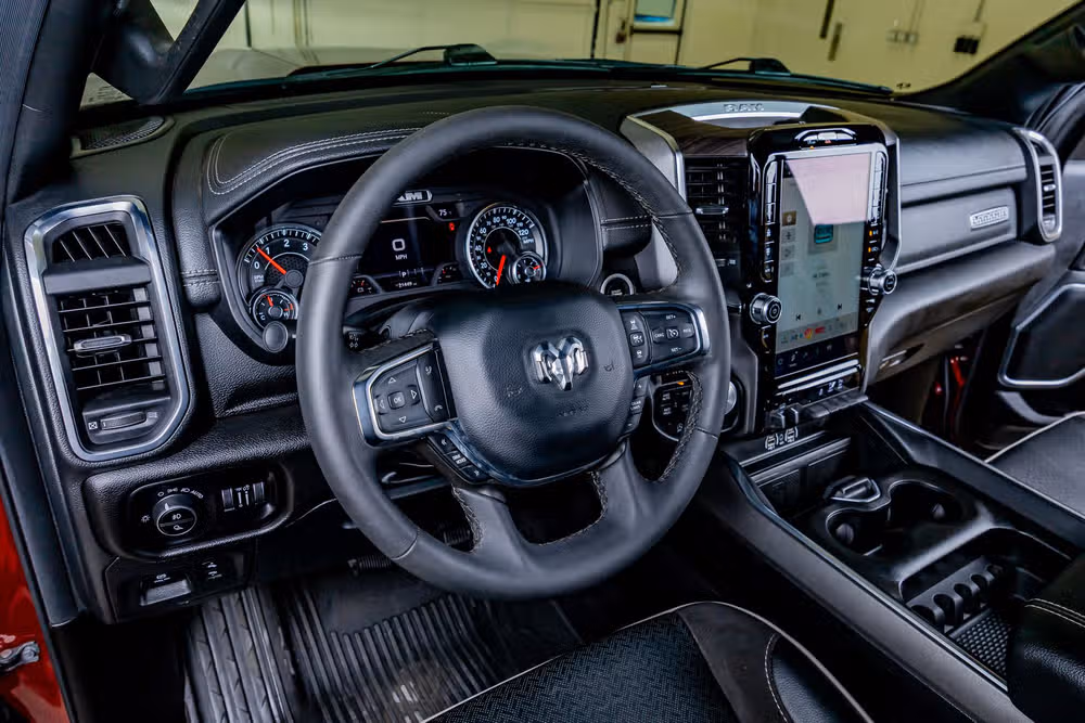 2025 Ram 1500 Laramie Crew Cab Image 16