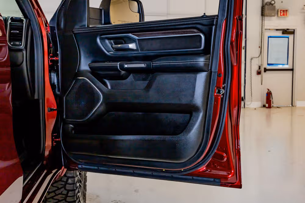 2025 Ram 1500 Laramie Crew Cab Image 37