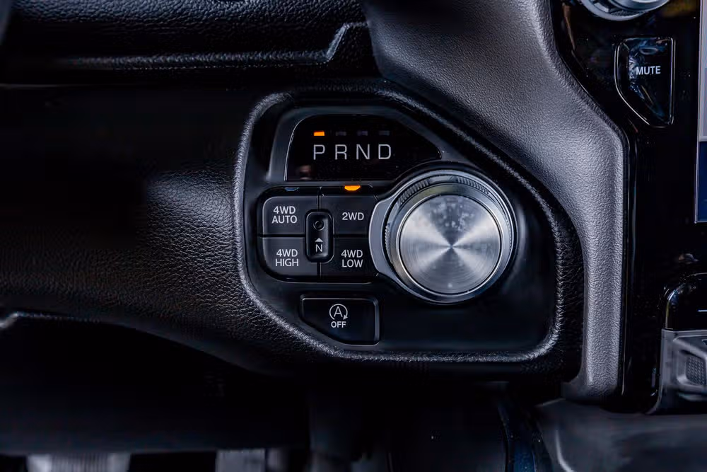 2025 Ram 1500 Laramie Crew Cab Image 23