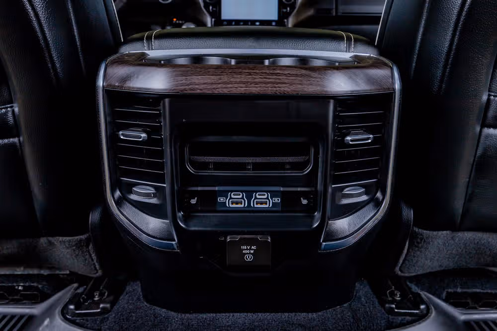 2025 Ram 1500 Laramie Crew Cab Image 33