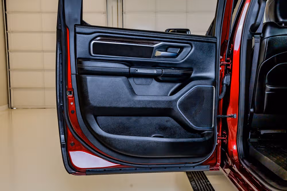 2025 Ram 1500 Laramie Crew Cab Image 38