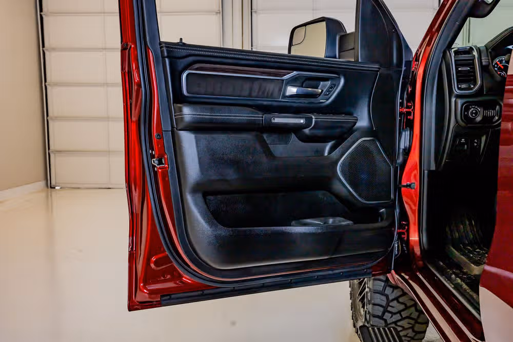 2025 Ram 1500 Laramie Crew Cab Image 36