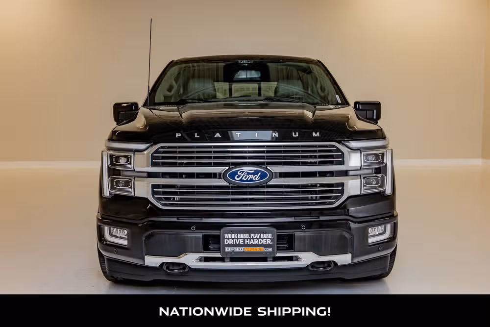 2024 Ford F-150 Platinum SuperCrew Image 4