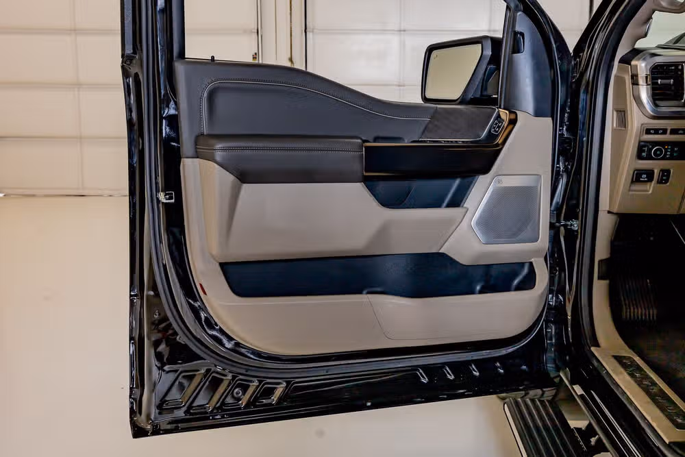 2024 Ford F-150 Platinum SuperCrew Image 37