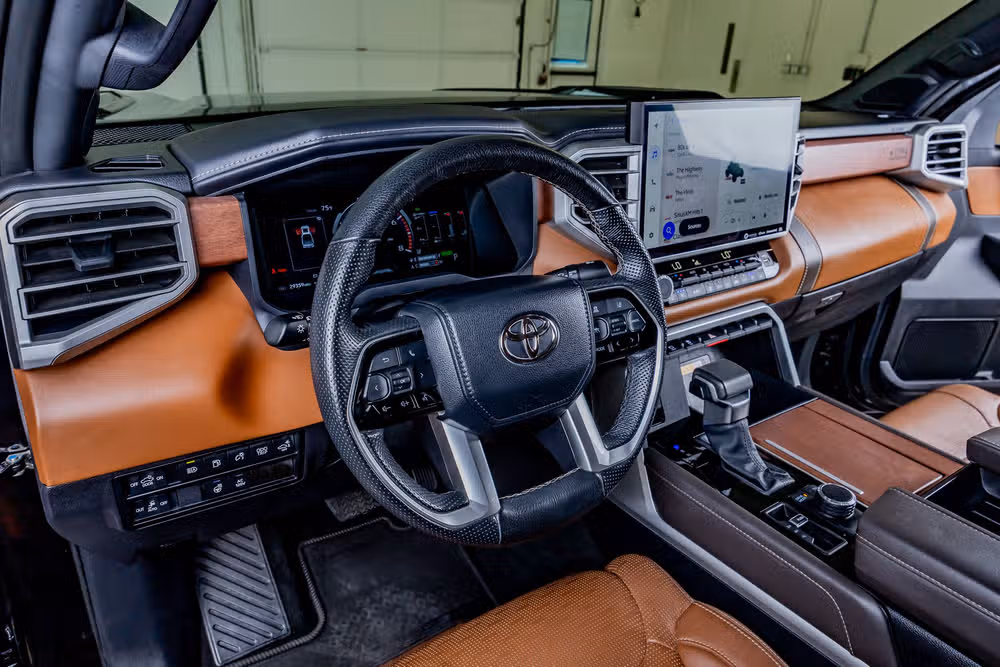 2024 Toyota Tundra 1794 Edition HV CrewMax Image 17