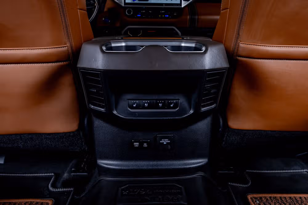 2024 Toyota Tundra 1794 Edition HV CrewMax Image 34
