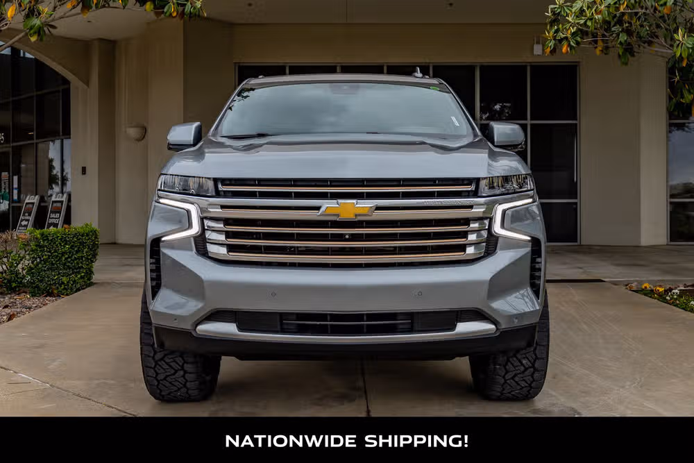 2024 Chevrolet Suburban High Country Image 4
