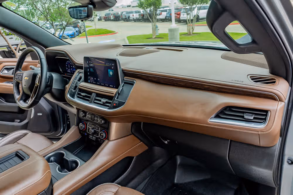 2024 Chevrolet Suburban High Country Image 17