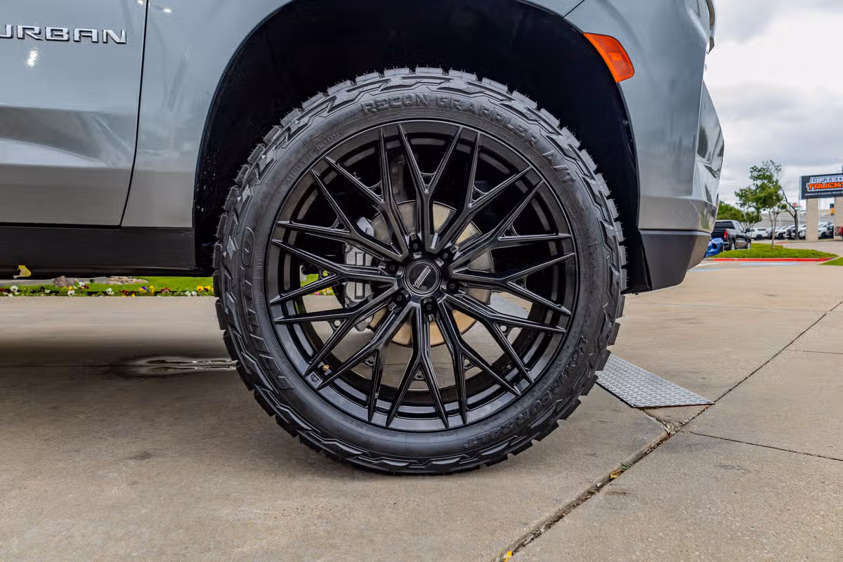 2024 Chevrolet Suburban High Country