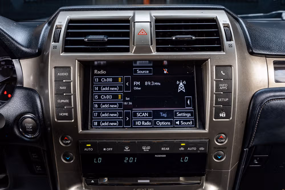 2020 Lexus GX 460 Base Image 25