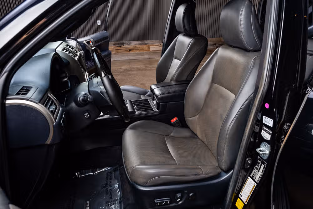 2020 Lexus GX 460 Base Image 30