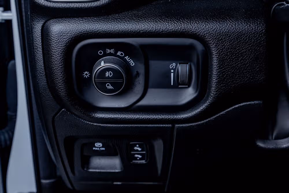 2023 Ram 1500 Big Horn Crew Cab Image 21