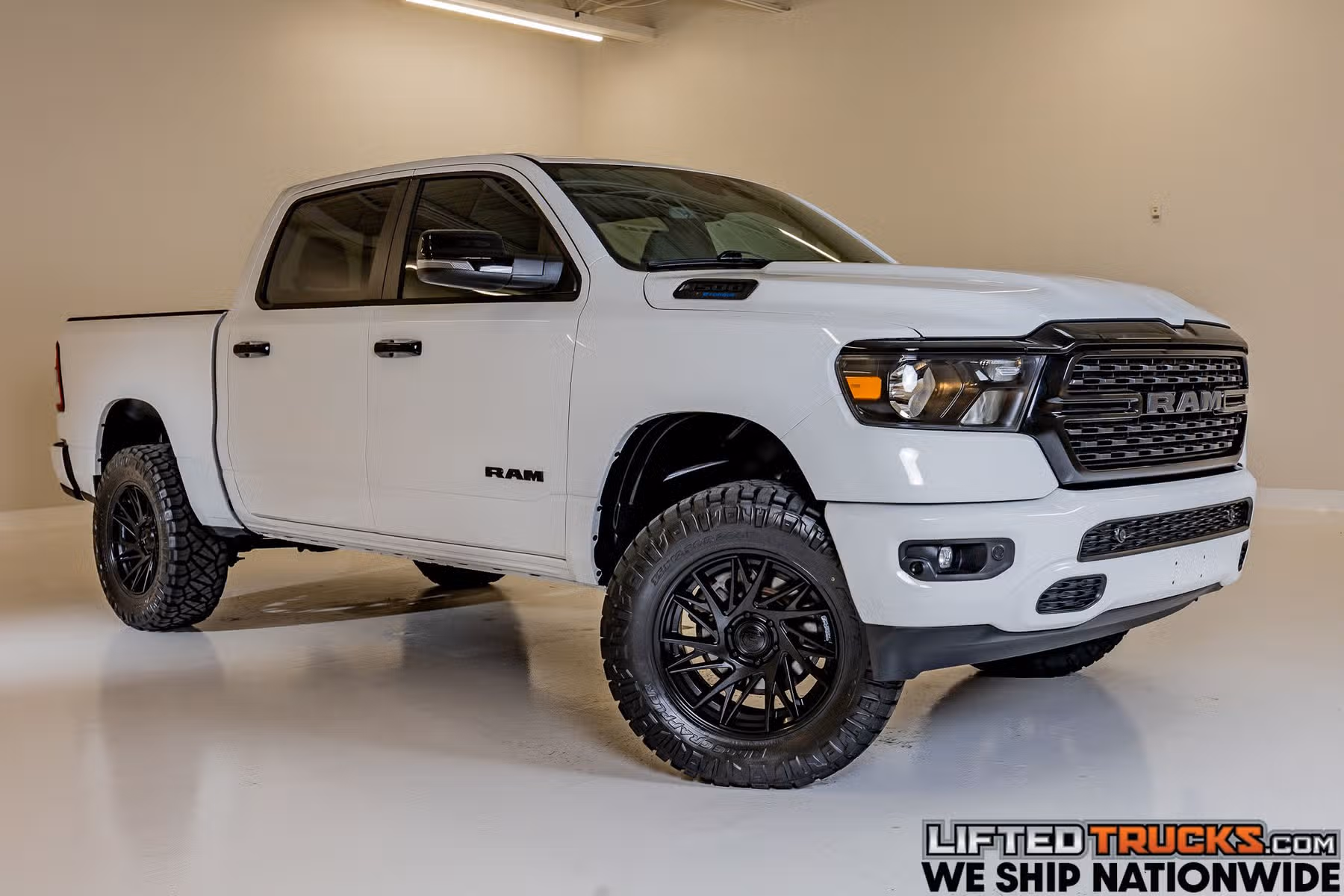 2023 Ram 1500 Big Horn Crew Cab Image 1
