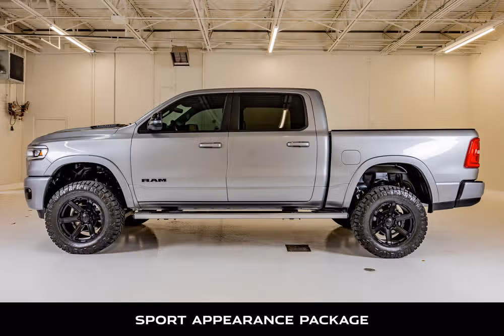 2025 Ram 1500 Laramie Crew Cab Image 6