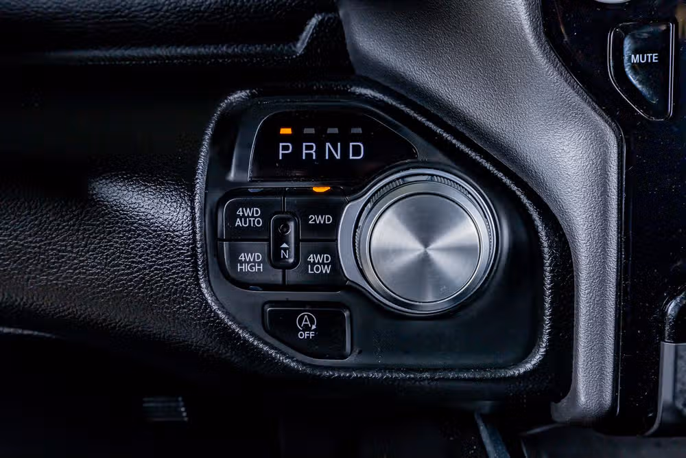 2025 Ram 1500 Laramie Crew Cab Image 24