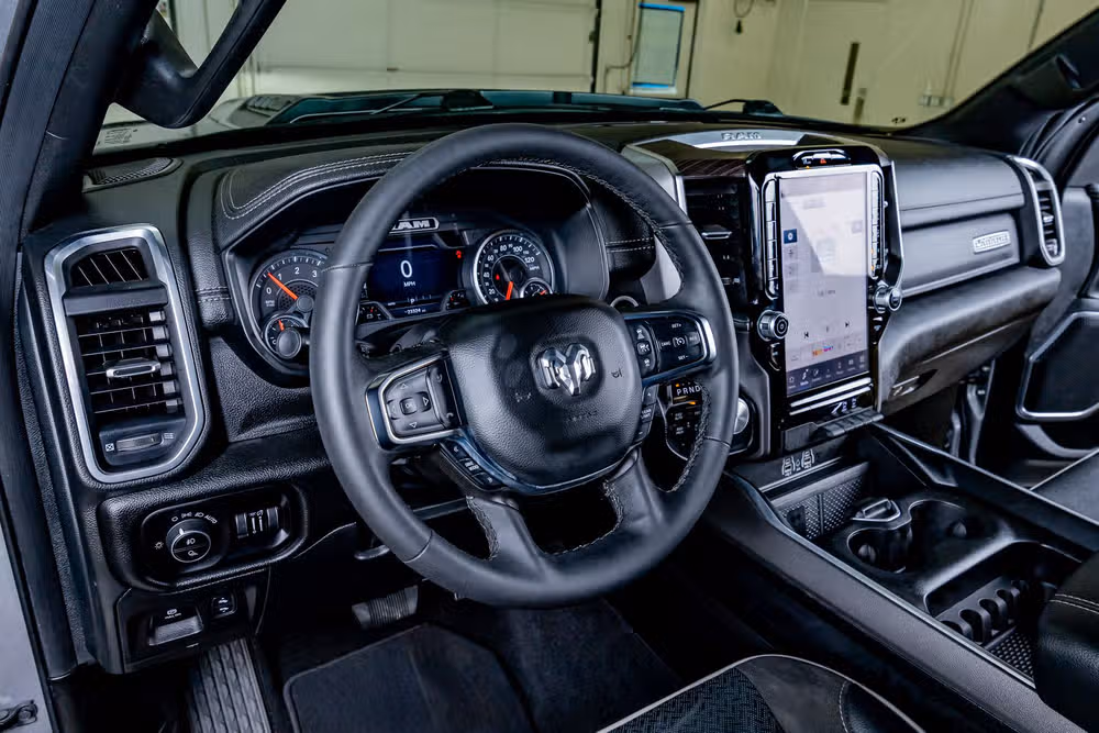 2025 Ram 1500 Laramie Crew Cab Image 17