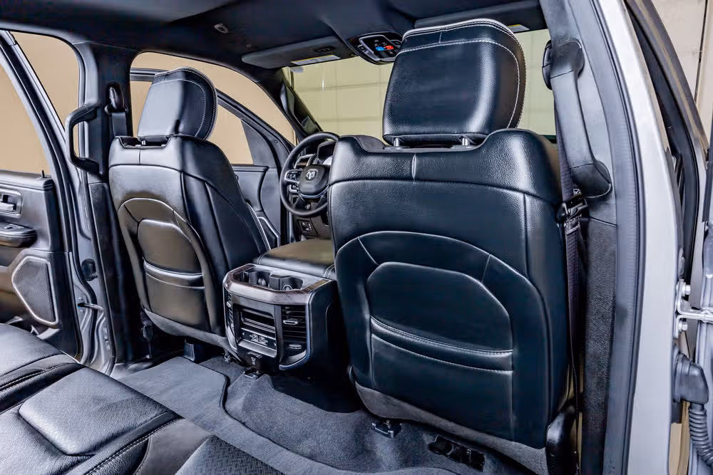 2025 Ram 1500 Laramie Crew Cab Image 33