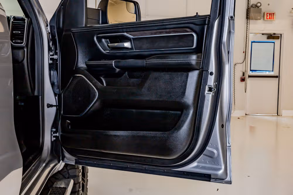 2025 Ram 1500 Laramie Crew Cab Image 37