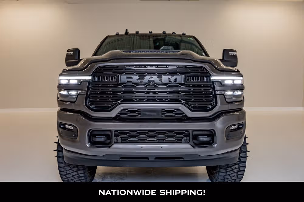 2026 Ram 3500 Laramie Crew Cab Image 4