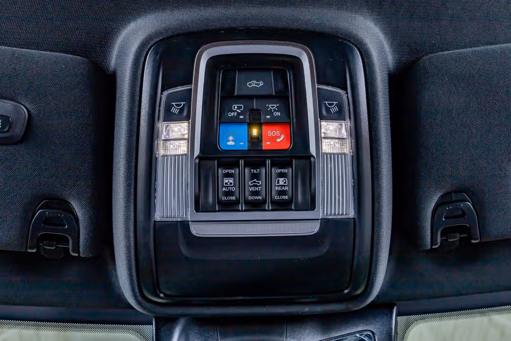 2026 Ram 3500 Laramie Crew Cab Image 30