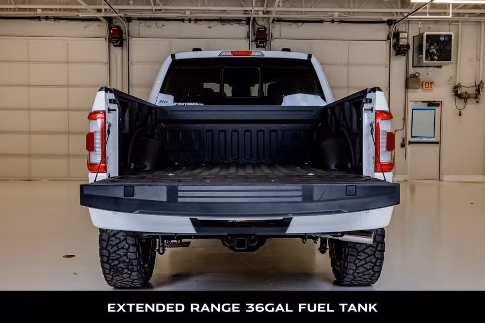 2023 Ford F-150 Lariat SuperCrew Image 9