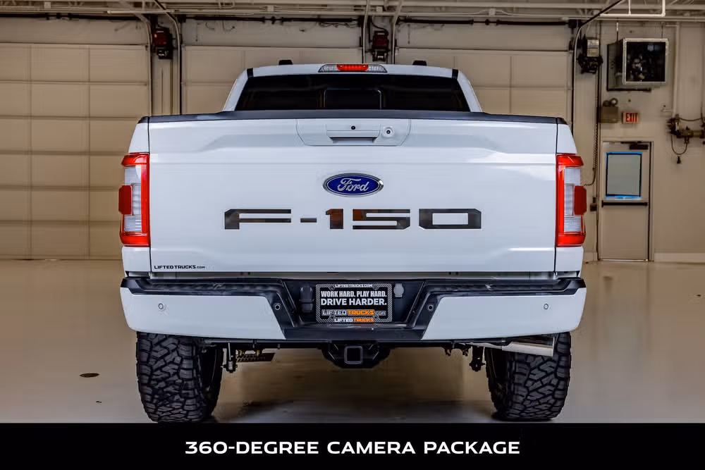 2023 Ford F-150 Lariat SuperCrew Image 8