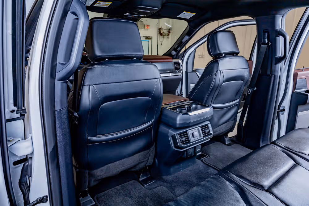 2023 Ford F-150 Lariat SuperCrew Image 34