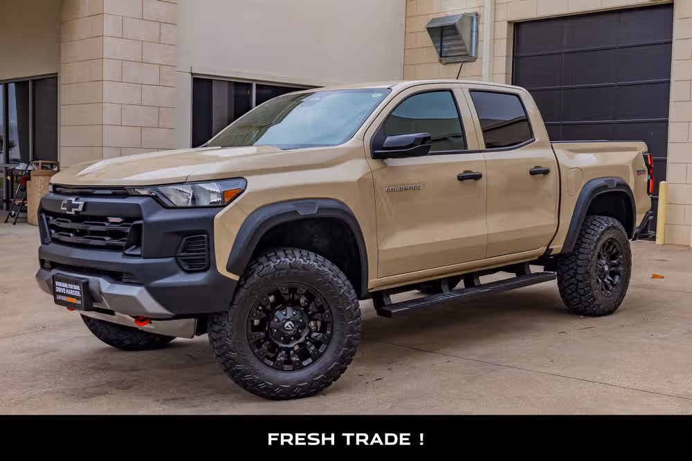 2023 Chevrolet Colorado Trail Boss Crew Cab Image 5