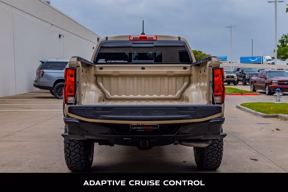 2023 Chevrolet Colorado Trail Boss Crew Cab Image 9