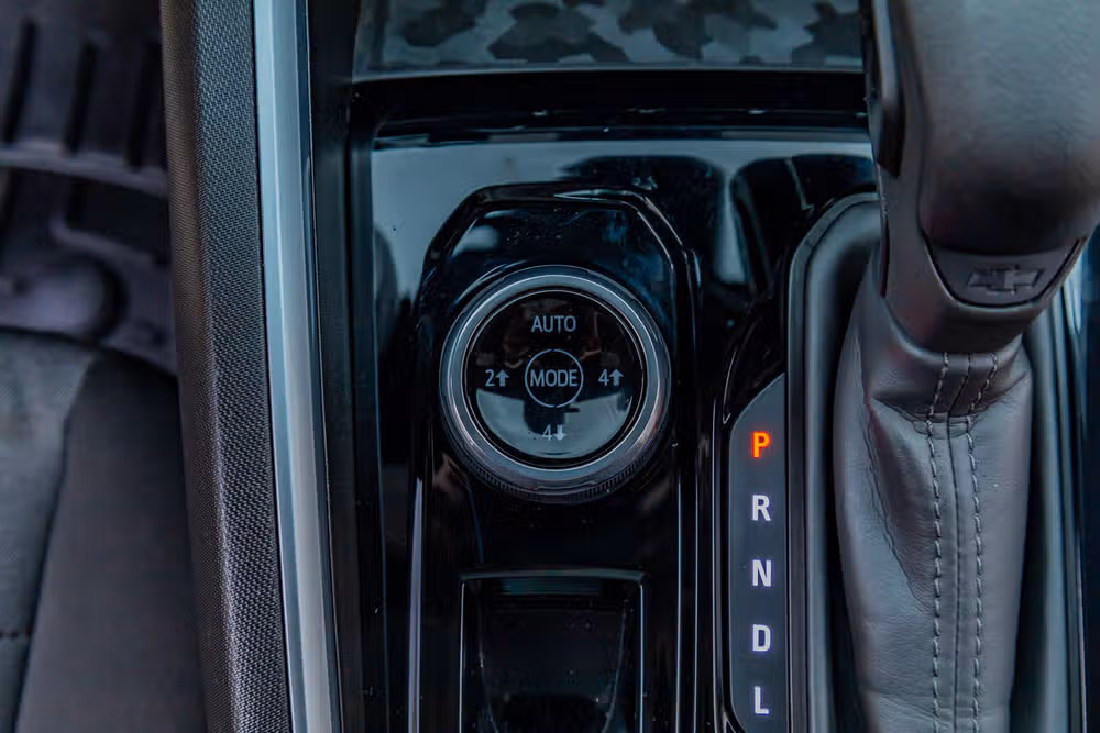 2023 Chevrolet Colorado Trail Boss Crew Cab Image 27