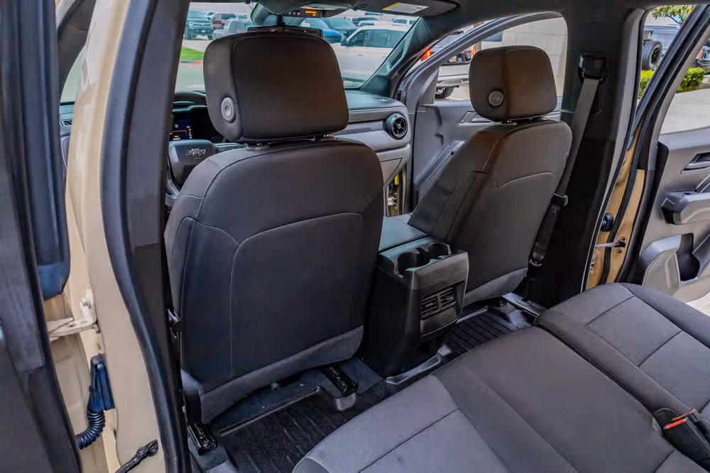 2023 Chevrolet Colorado Trail Boss Crew Cab Image 34