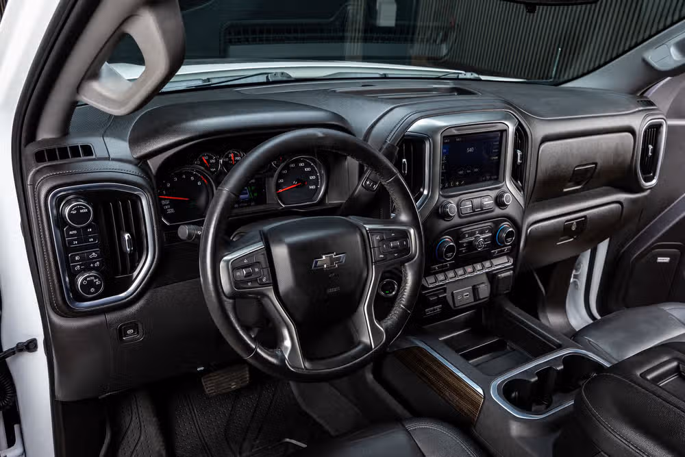 2021 Chevrolet Silverado 1500 RST Crew Cab Image 13