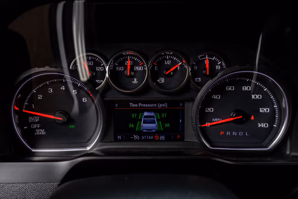 2021 Chevrolet Silverado 1500 RST Crew Cab Image 16