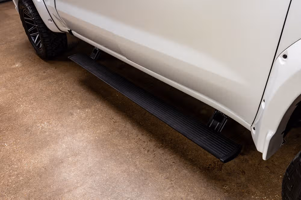 2021 Chevrolet Silverado 1500 RST Crew Cab Image 12