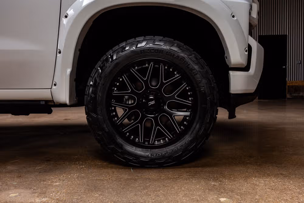 2021 Chevrolet Silverado 1500 RST Crew Cab Image 11