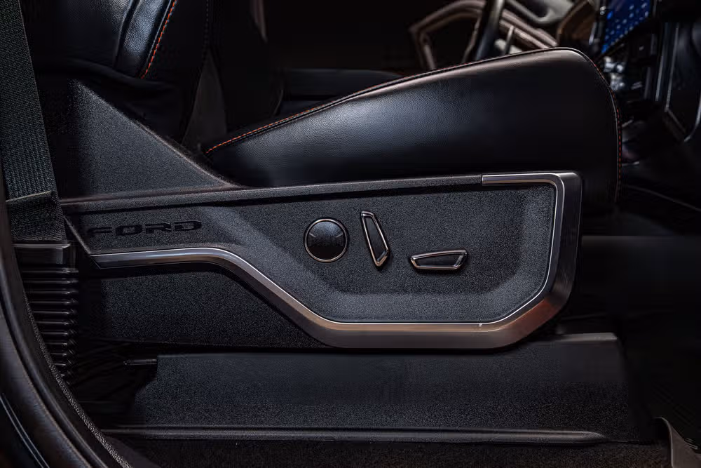2023 Ford F-150 Raptor R SuperCrew Image 27