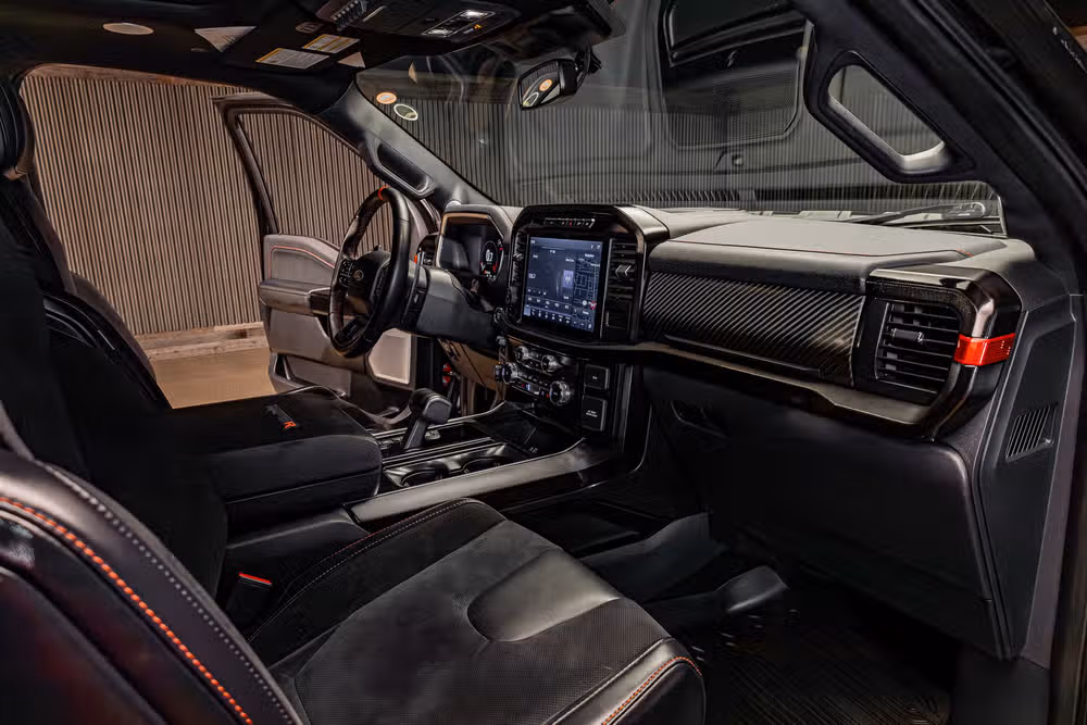 2023 Ford F-150 Raptor R SuperCrew Image 15