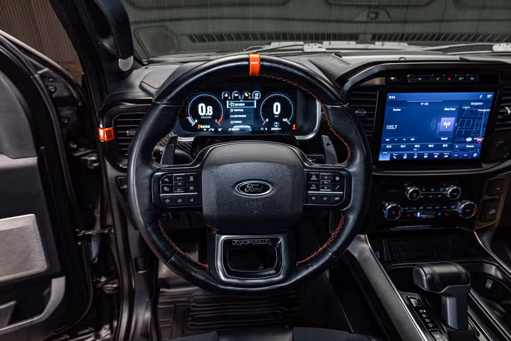 2023 Ford F-150 Raptor R SuperCrew Image 17