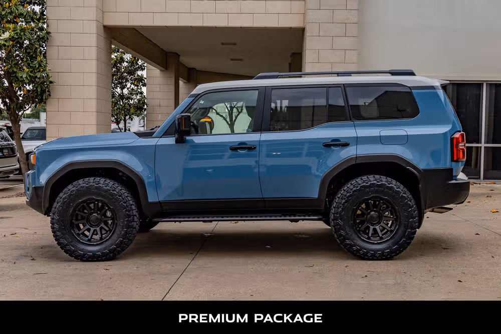 2025 Toyota Land Cruiser Base Image 6