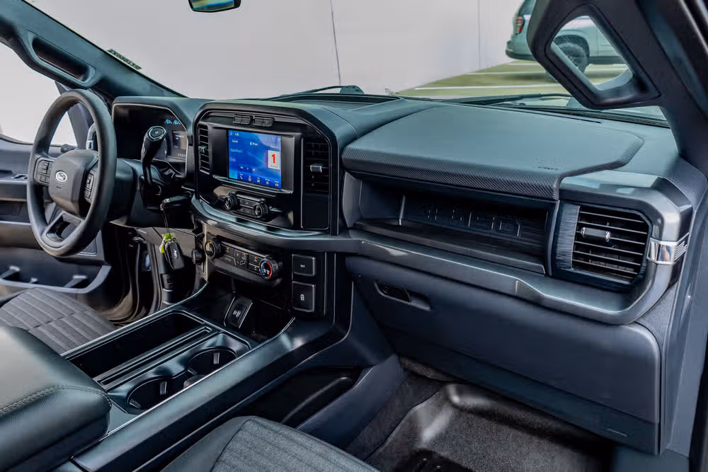 2023 Ford F-150 XL SuperCrew Image 17