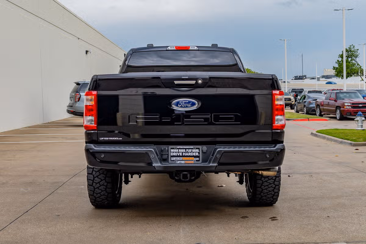2023 Ford F-150 XL SuperCrew