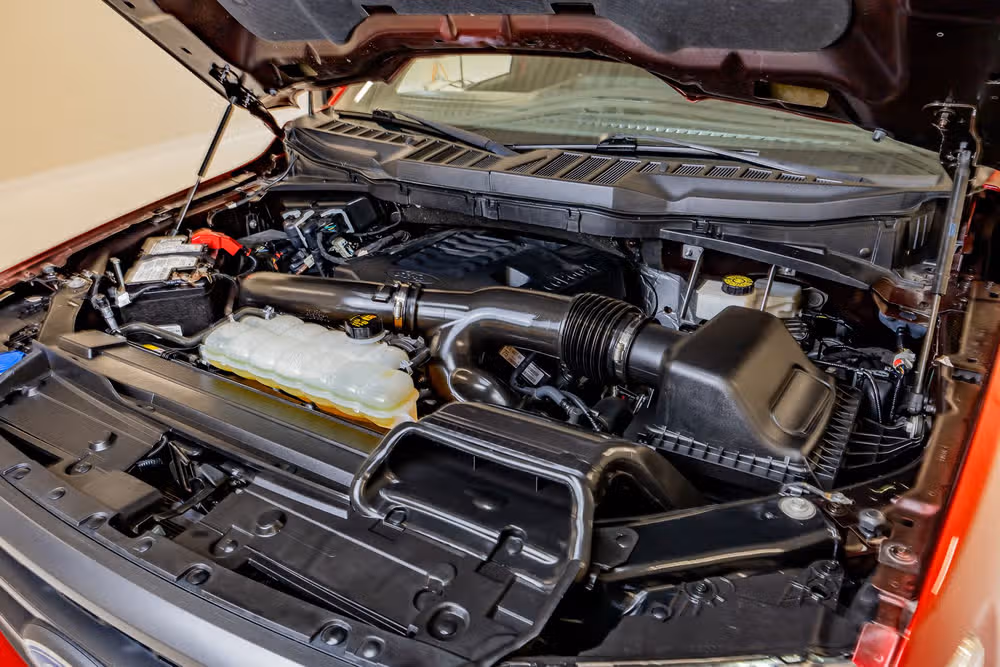 2022 Ford F-150 XLT SuperCrew Image 40