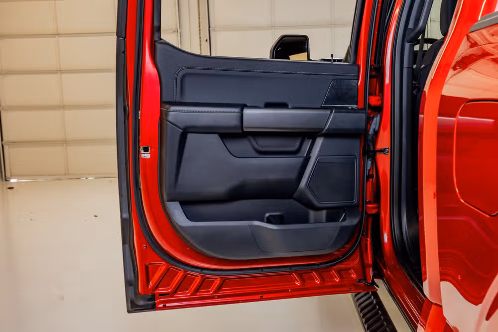 2022 Ford F-150 XLT SuperCrew Image 38